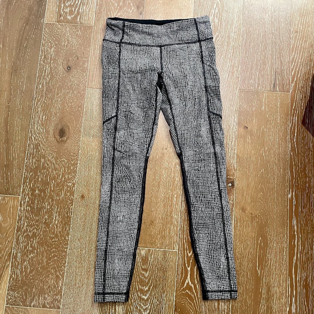 Lululemon l Run leggings (Speed Tight) l Size 8